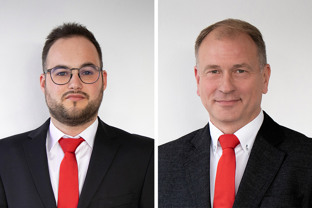 Katalogstapel neuer Hauptkatalog